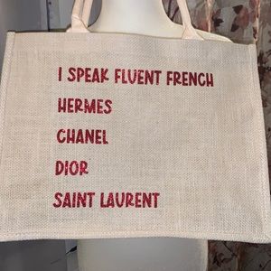 🌻🌻❤️❤️Host Pick🌻🌻❤️❤️Burlap jute tote bag with personalization